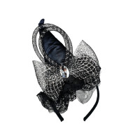 Tiara Chapeu de Bruxa Luxo Lantejoulas e Laço - Preto